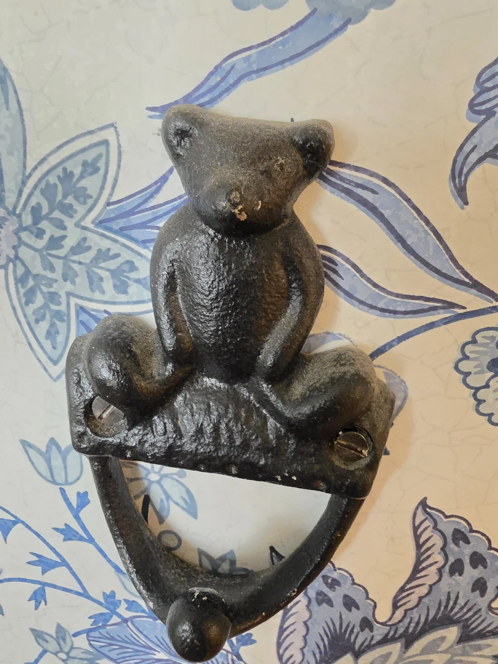 Cast Iron Bear Wall Hooks - Black - Unbranded - Set of 2